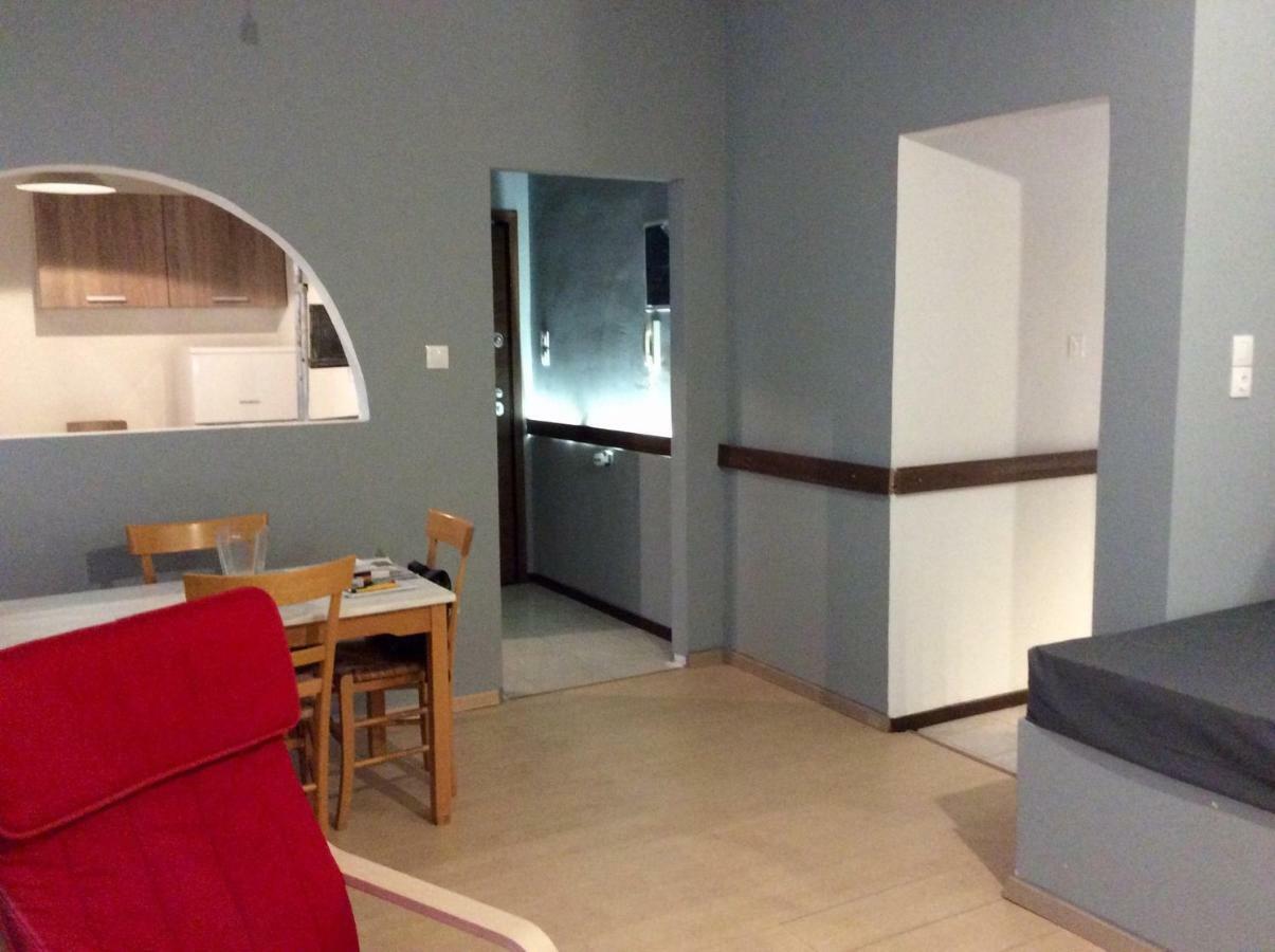 Renovated Apartment 雅典 外观 照片